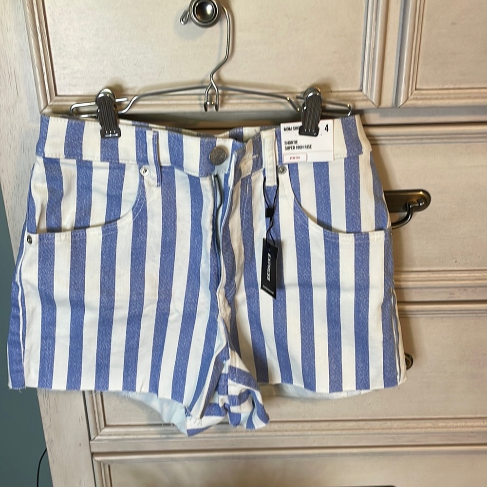Express Shorts Womens Blue White Striped Mom Super High Rise Stretch  size 4 NWT